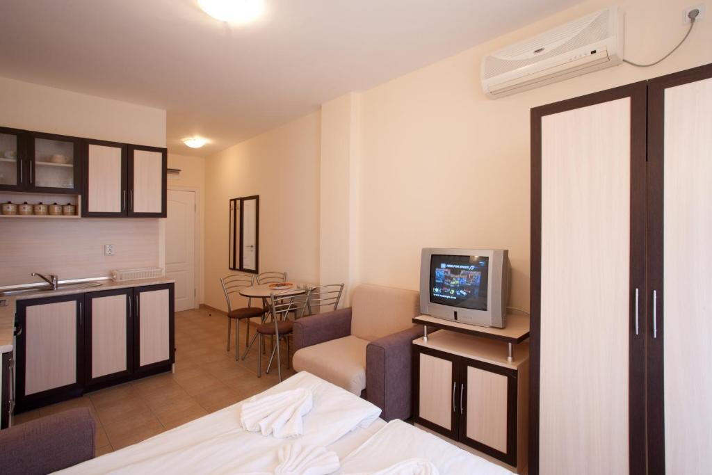 Paradise Dreams Apartcomplex Светий Влас Номер фото